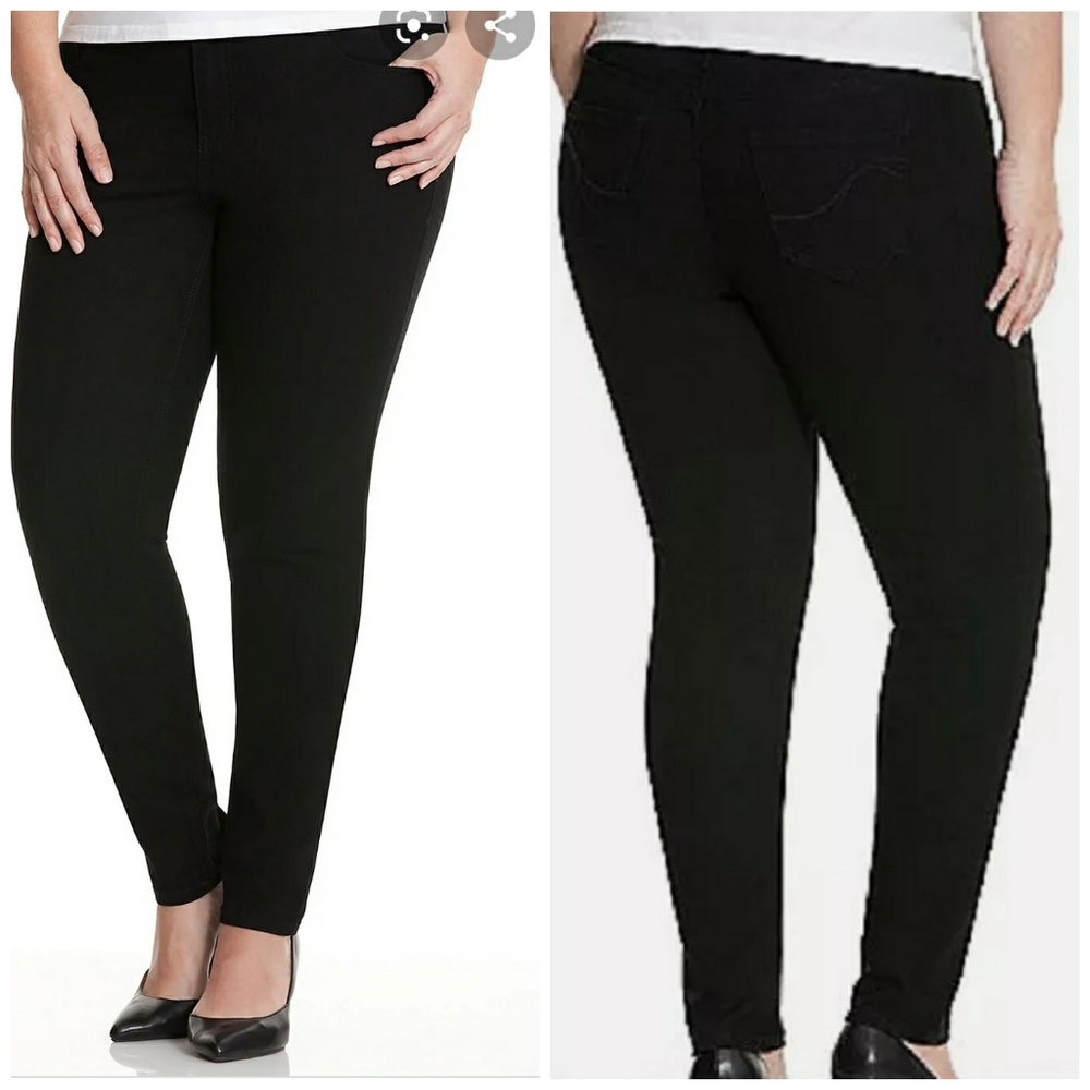 Lane Bryant Genius Fit Skinny Jean's Black  Plus Size 26 Short Like New
